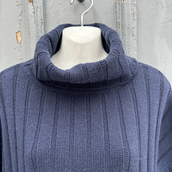 Allude Wool Cashmere Ribbed turtleneck, size Small - Picture 7 of 15